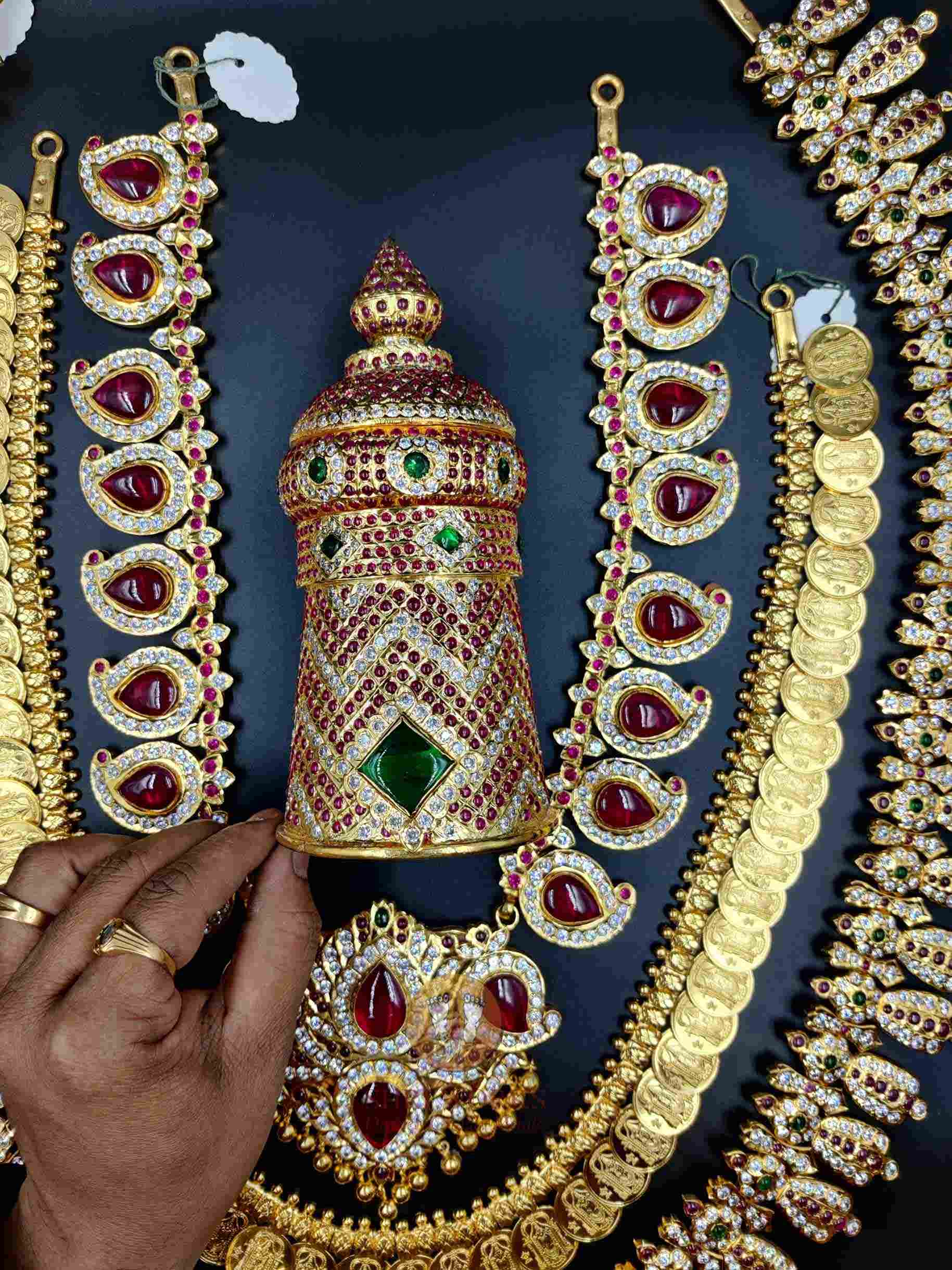 Deity Haram
